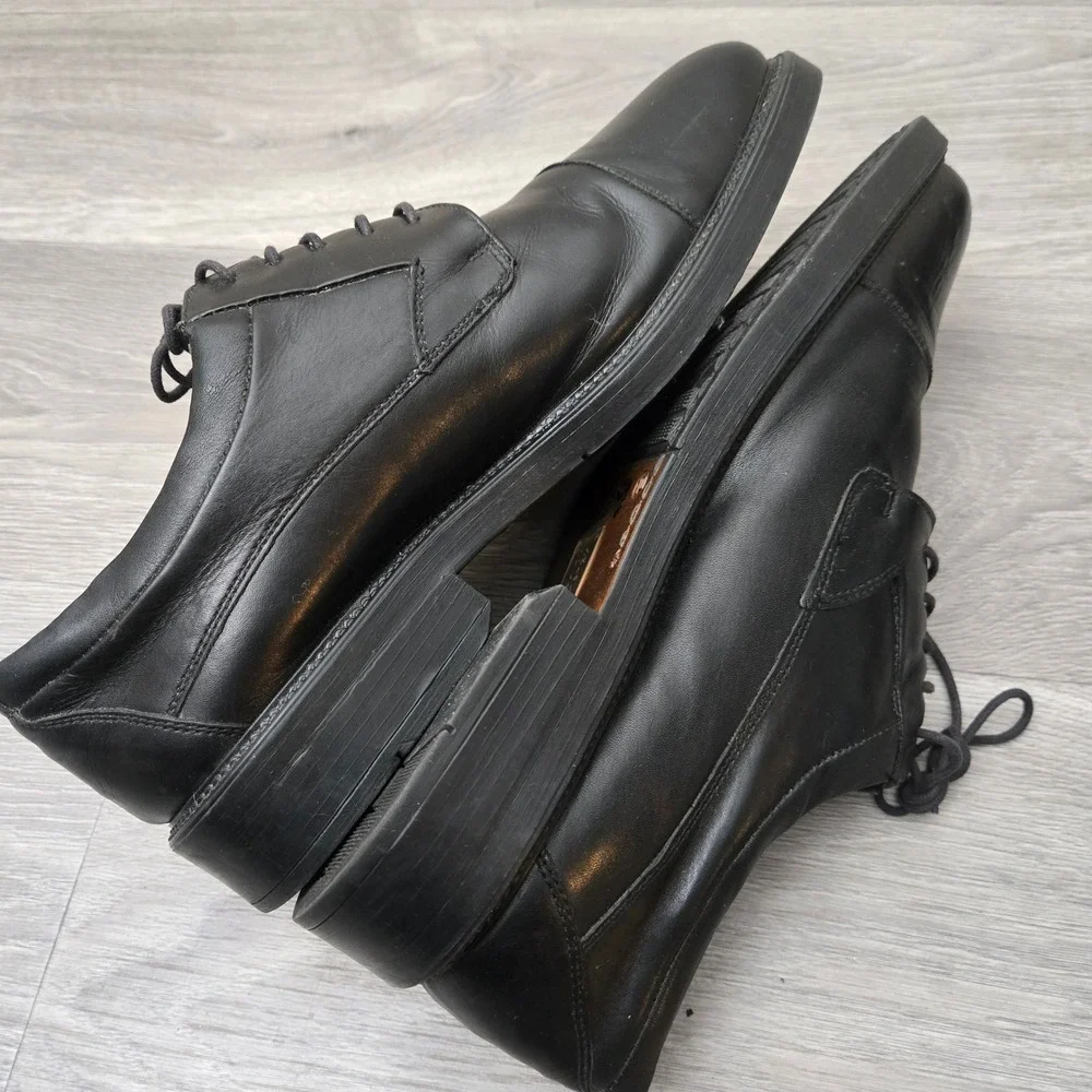 Venturini Black Oxford Dress Shoes Size 10 Cap Toe Made in Italy Comfort Line